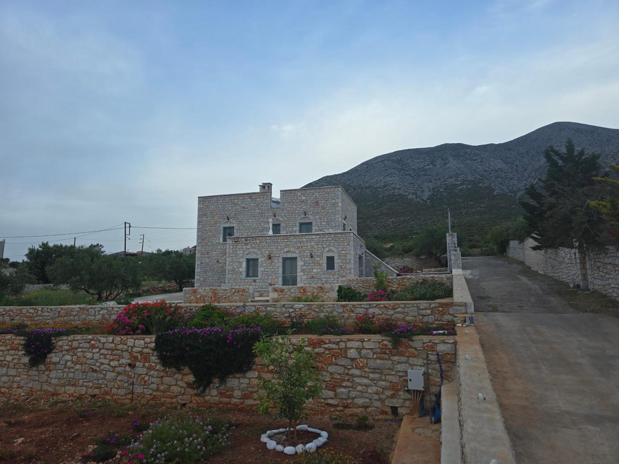 Sugar Stone House Apartment Pírgos Dhiroú Bagian luar foto
