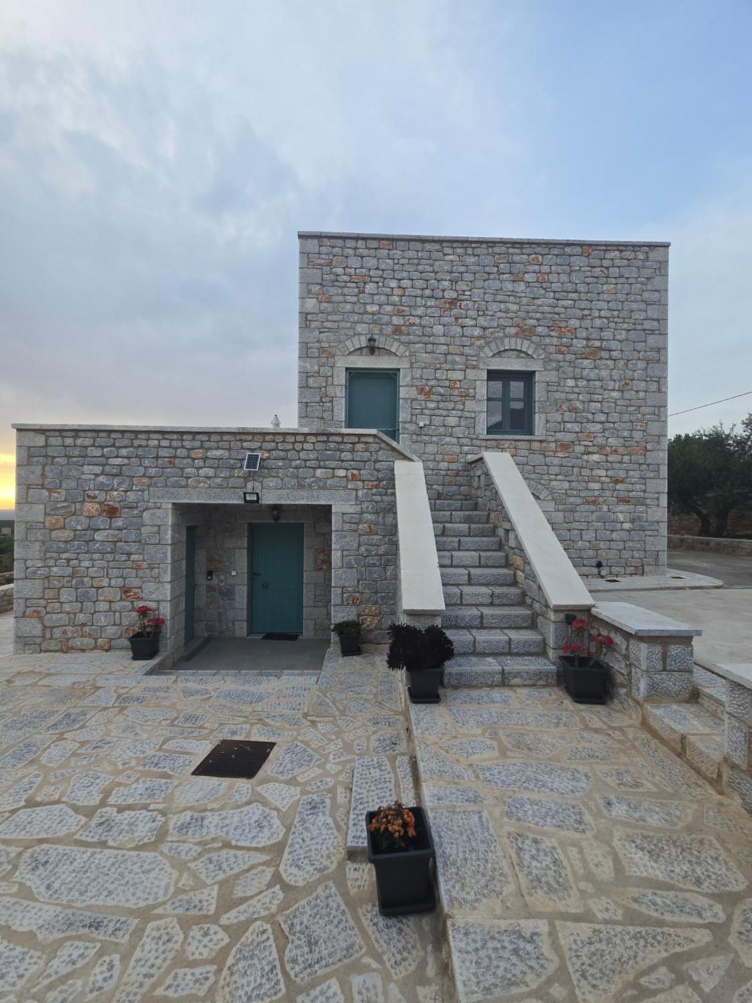 Sugar Stone House Apartment Pírgos Dhiroú Bagian luar foto
